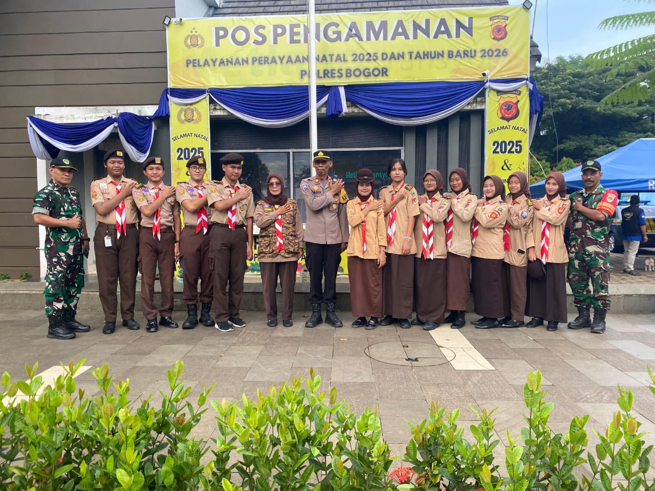 Aksi Nyata Pramuka Cileungsi di Karya Bakti Nataru 2025, Mengabdi Tanpa Pamrih untuk Masyarakat