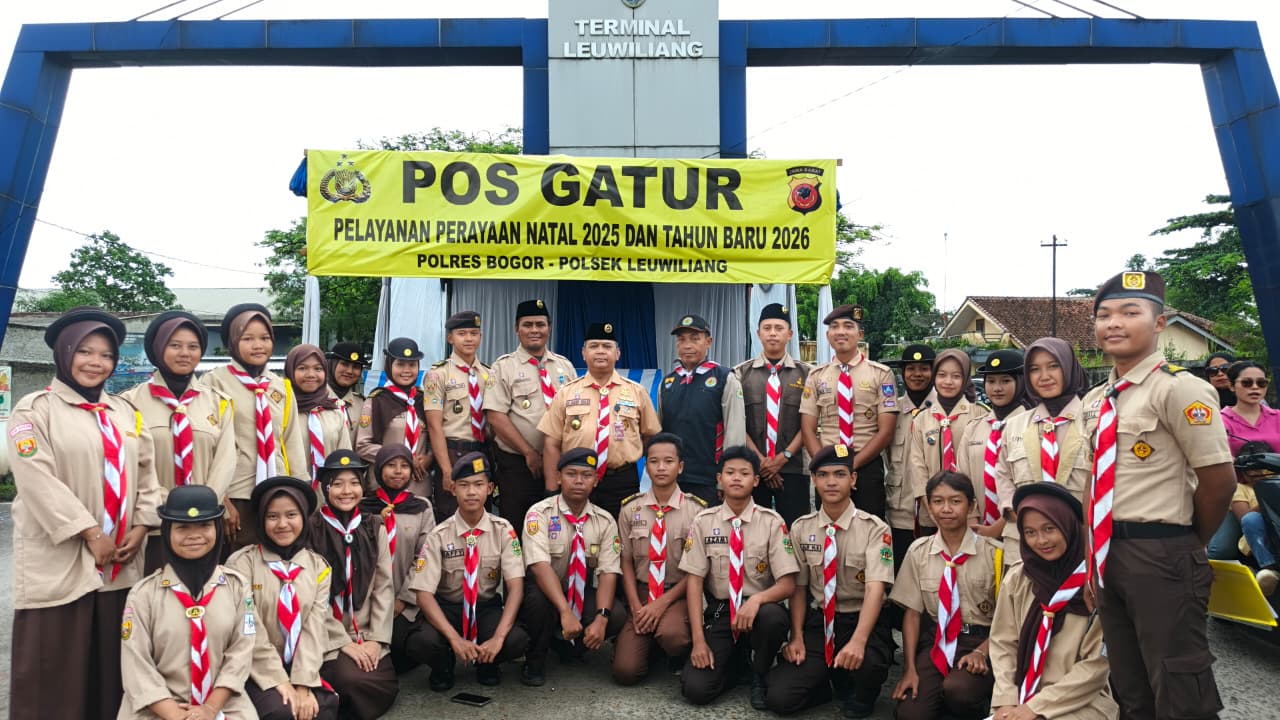 50 Pramuka Penegak–Pandega Siaga di Jantung Leuwiliang, Waka Abdimas Kwarcab Turun Langsung Pantau Karya Bakti Nataru 2025