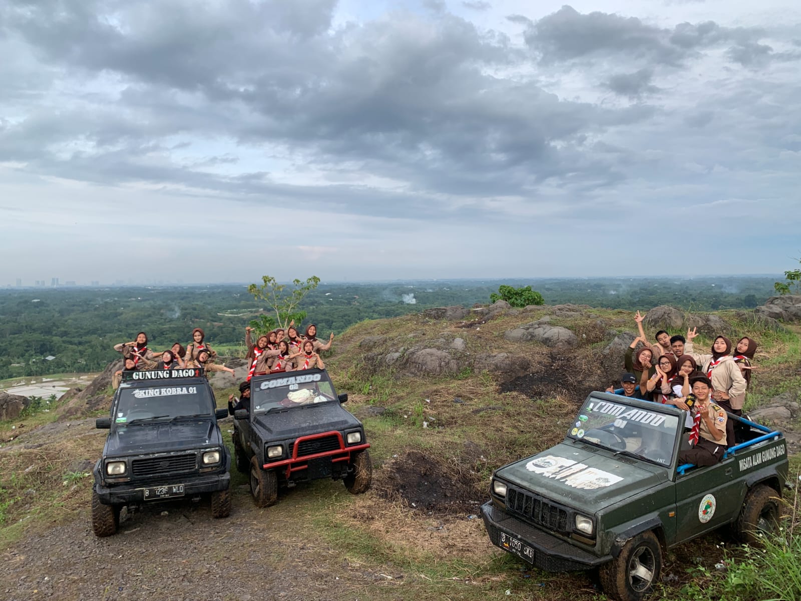 Saka Wana Bakti dan Wira Kartika Laksanakan Kegiatan Pembuatan Konten Off-Road di Wisata Alam Gunung Dago