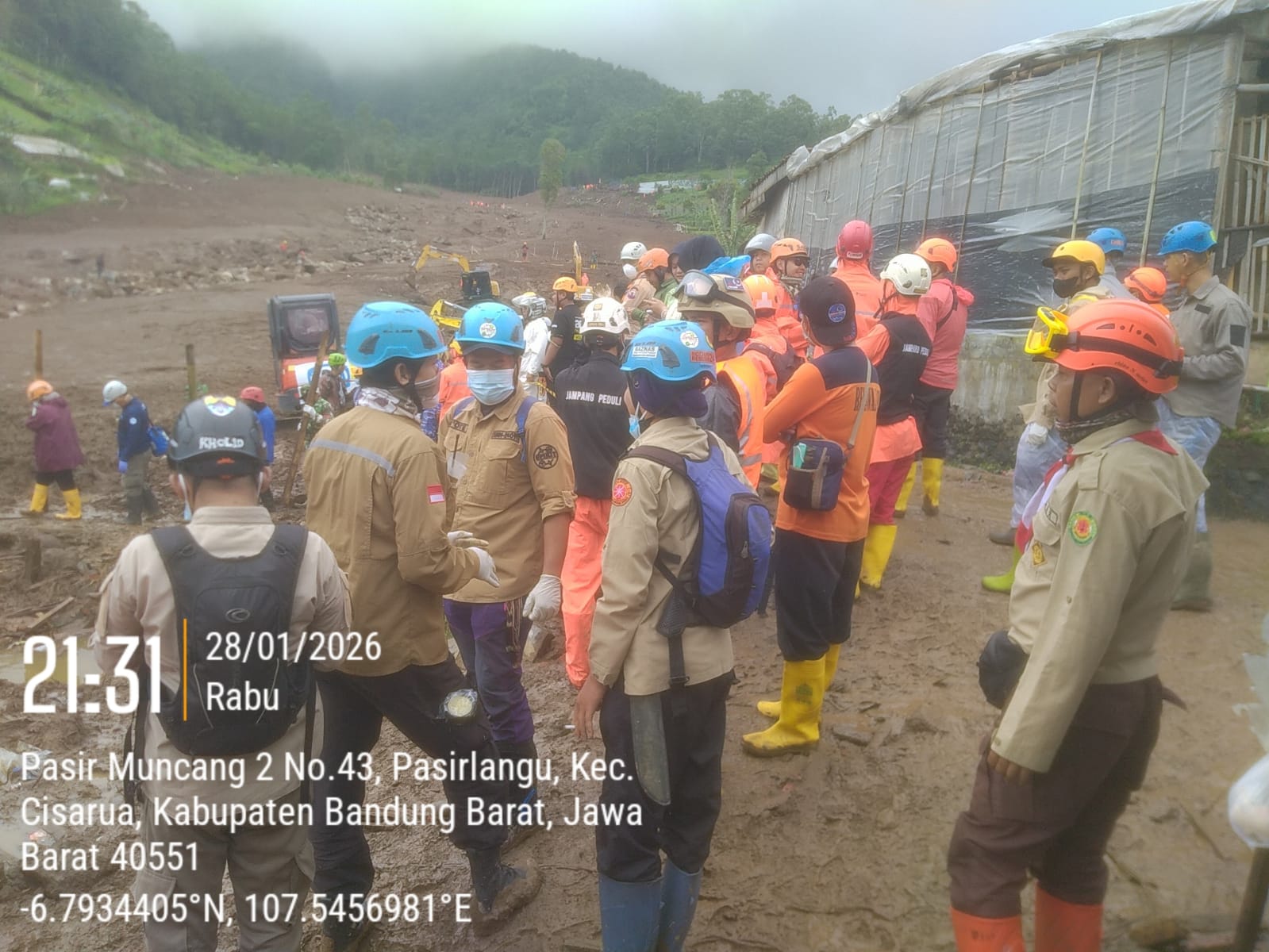 Pramuka Peduli Kwarcab Bogor Turut Dukung Operasi SAR Longsor Cisarua