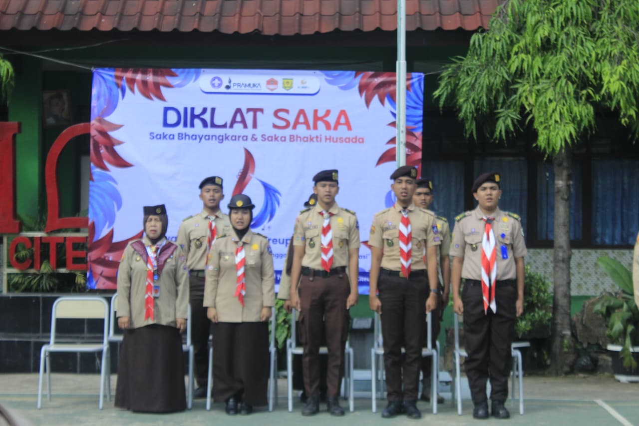 Upacara Penutupan Diklat Saka Bhayangkara dan Saka Bakti Husada Kwarran Citeureup Tahun 2026 Berlangsung Khidmat