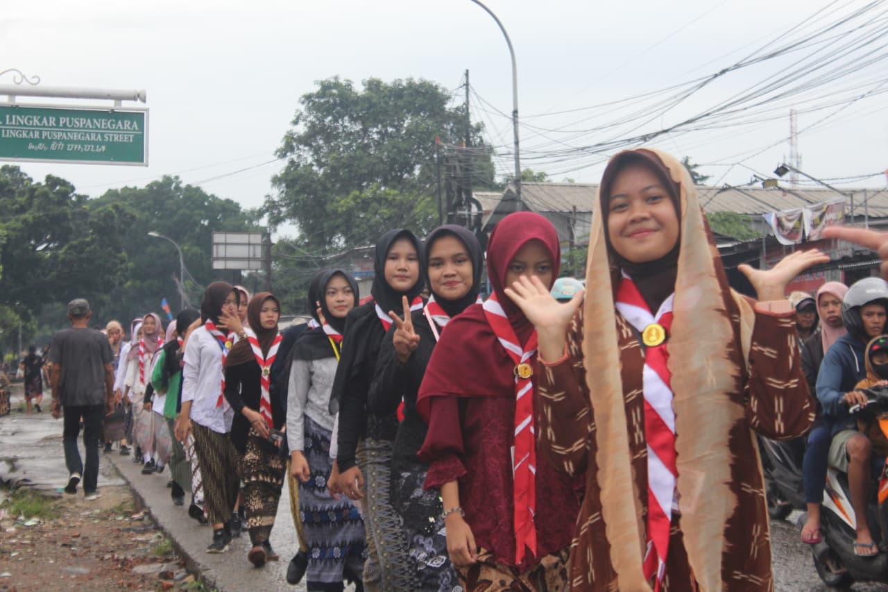 Semarak Karnaval Diklat Saka Kwarran Citeureup Tahun 2026 Warnai Jalan Utama Kecamatan