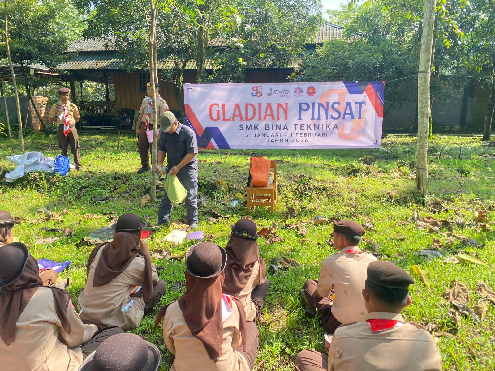 SMK Bina Teknika Gelar Gladian Pinsat dalam Rangka Pelantikan Gabungan Ekstrakurikuler