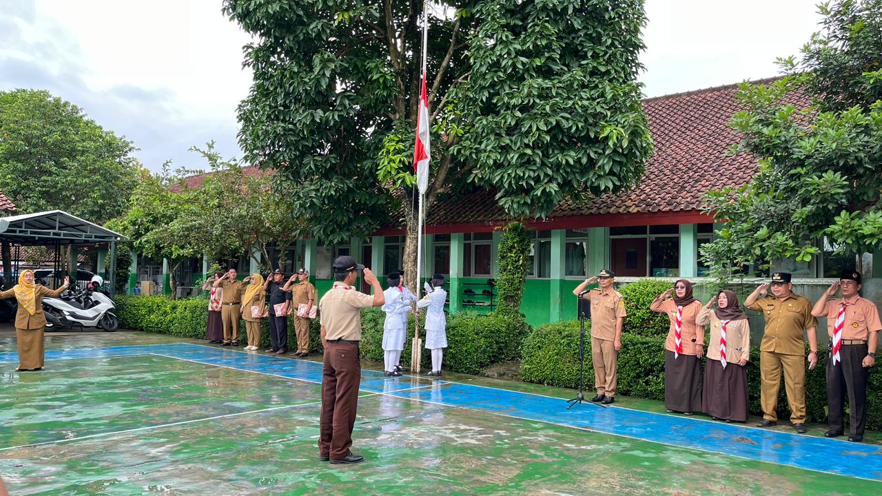 Perkuat Sinergi dan Karakter Bangsa, Forkopimcam Bersama Pramuka Gelar Apel Gabungan di SDN Neglasari 02