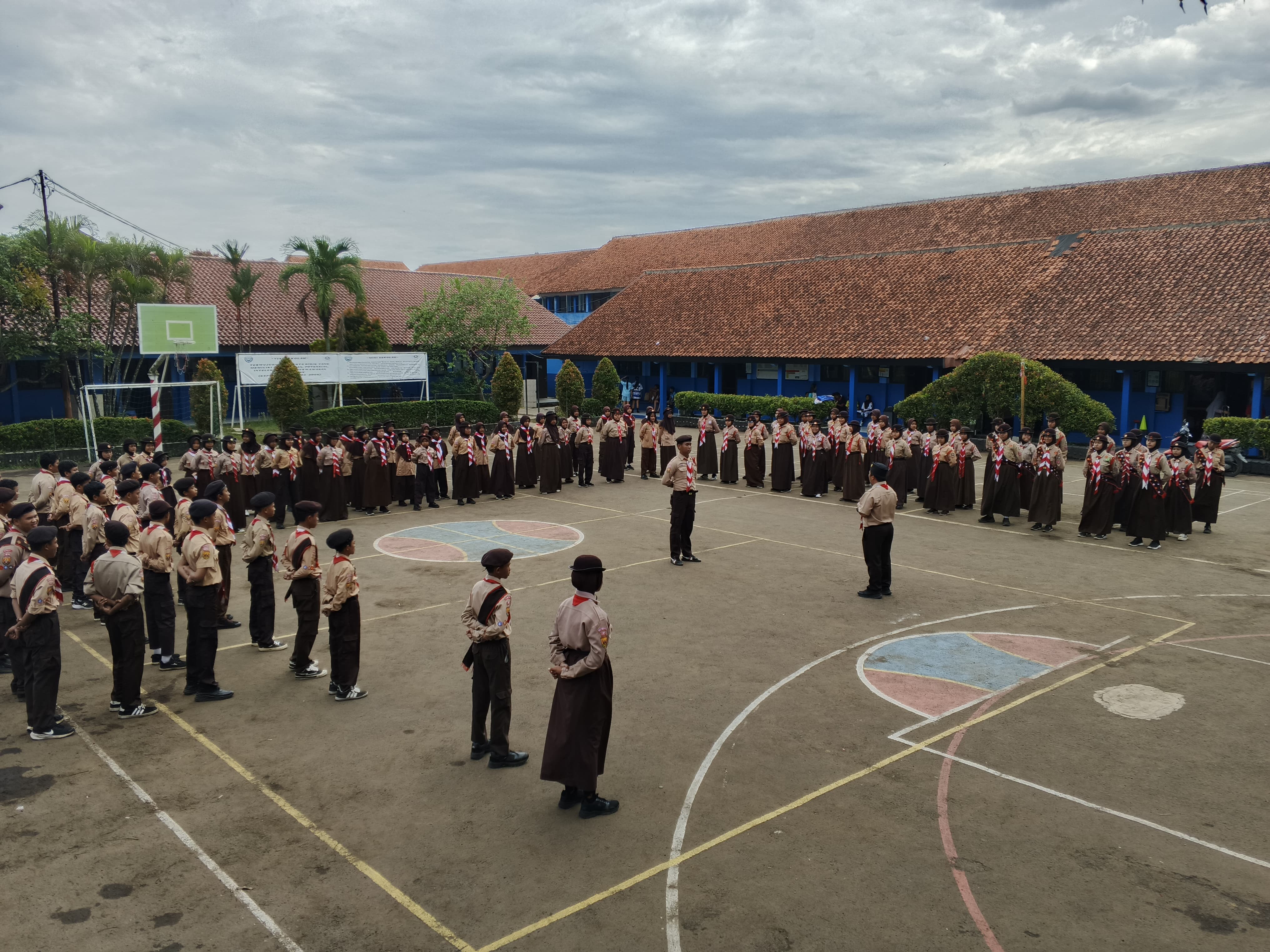 Pramuka Penggalang SMPN 1 Parungpanjang Matangkan Persiapan LT II Melalui Latihan Pionering