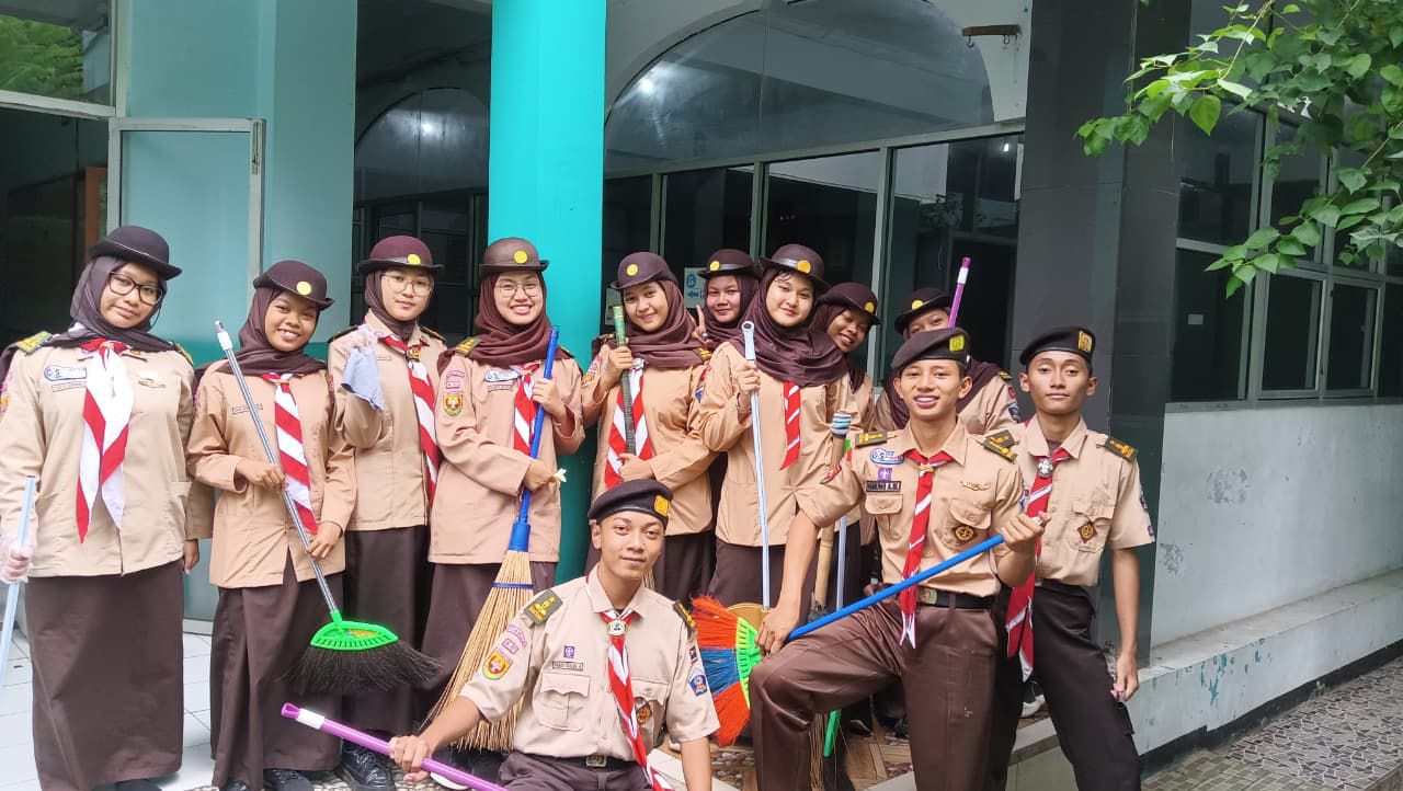 Gugus Depan SMAN 1 Cileungsi sukses mengikuti kegiatan Hari Sampah Nasional (HPSN)