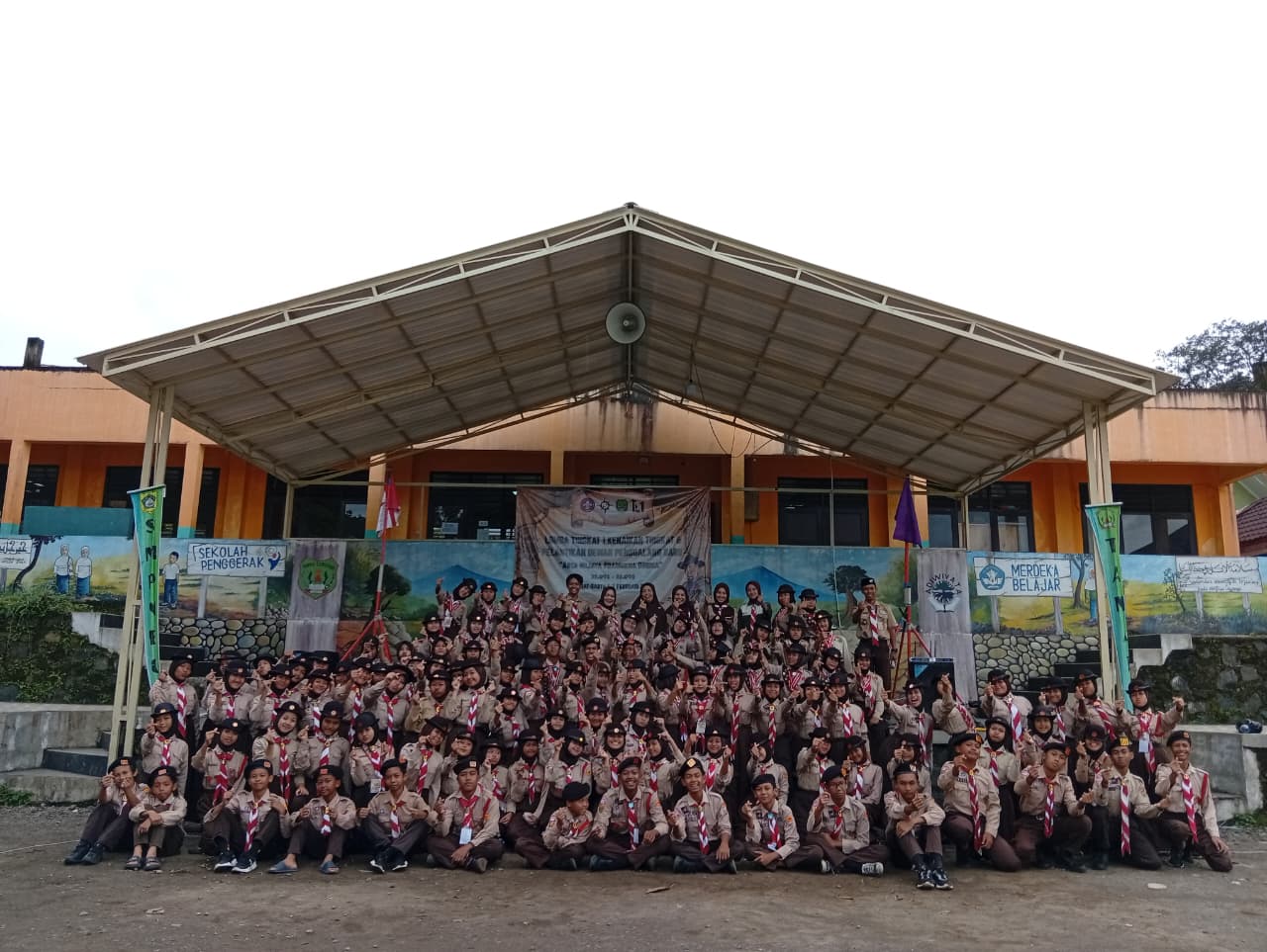 Lomba Tingkat I, Kenaikan Tingkat dan Pelantikan Dewan Penggalang Digelar di SMPN 2 Tamansari