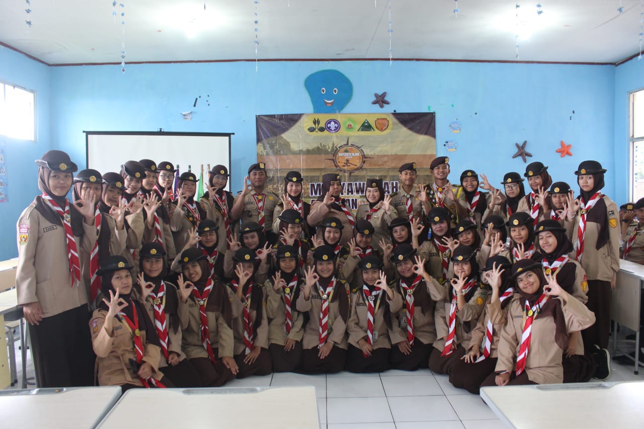 MUSYAWARAH AMBALAN SMAN 1 TAMANSARI: MEMILIH PRADANA DAN PENGURUS DEWAN AMBALAN BARU