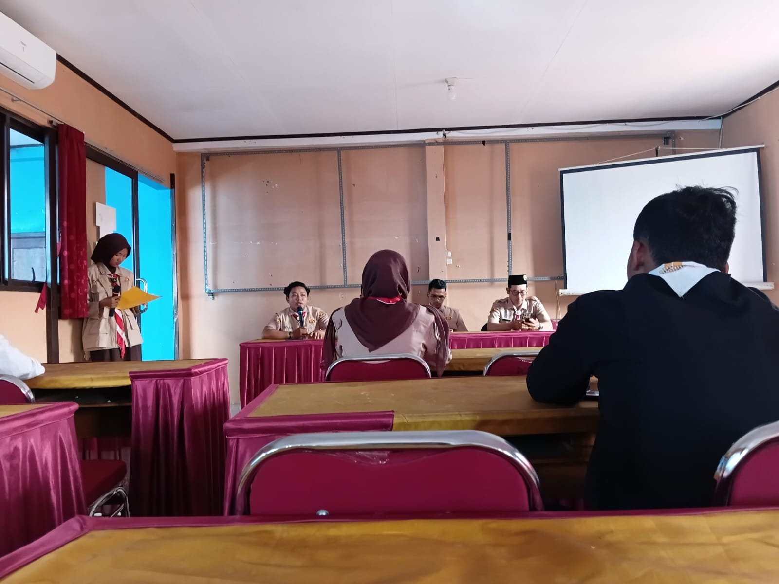 LANGKAH BARU MENUJU UPALA HEBAT 2026 KWARRAN LEUWILIANG CETAK GENERASI JURNALIS PRAMUKA