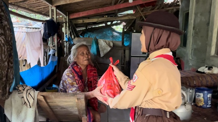 Tanamkan Gotong Royong dan Solidaritas, Pramuka SMPN 2 Cileungsi Adakan Giat Rantang Pramuka