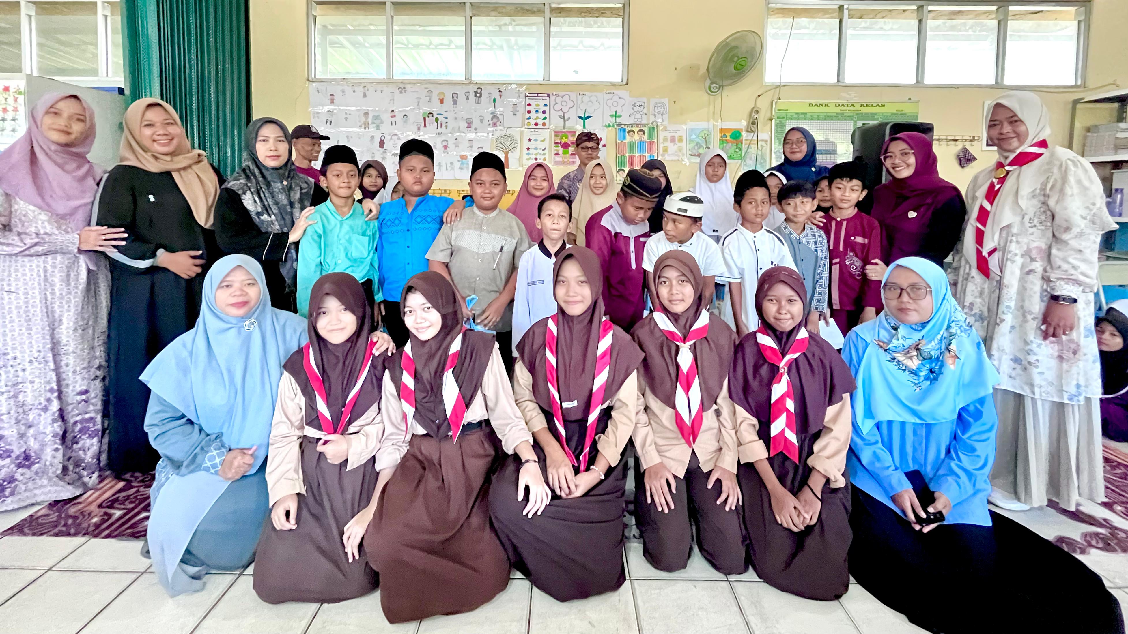 Berbagi Berkah di Bulan Suci,  Santunan Anak Yatim dan Dhuafa Siswa-Siswi SDN Nambo 03