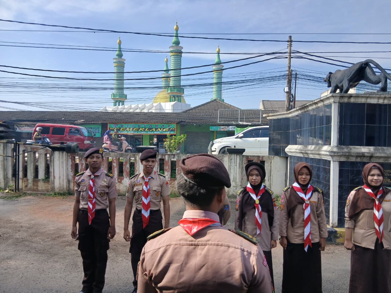 Koordinasi Lapangan Dilakukan, Petugas Karya Bakti Lebaran 2026 matangkan pelayanan disekitar Polsek Parungpanjang