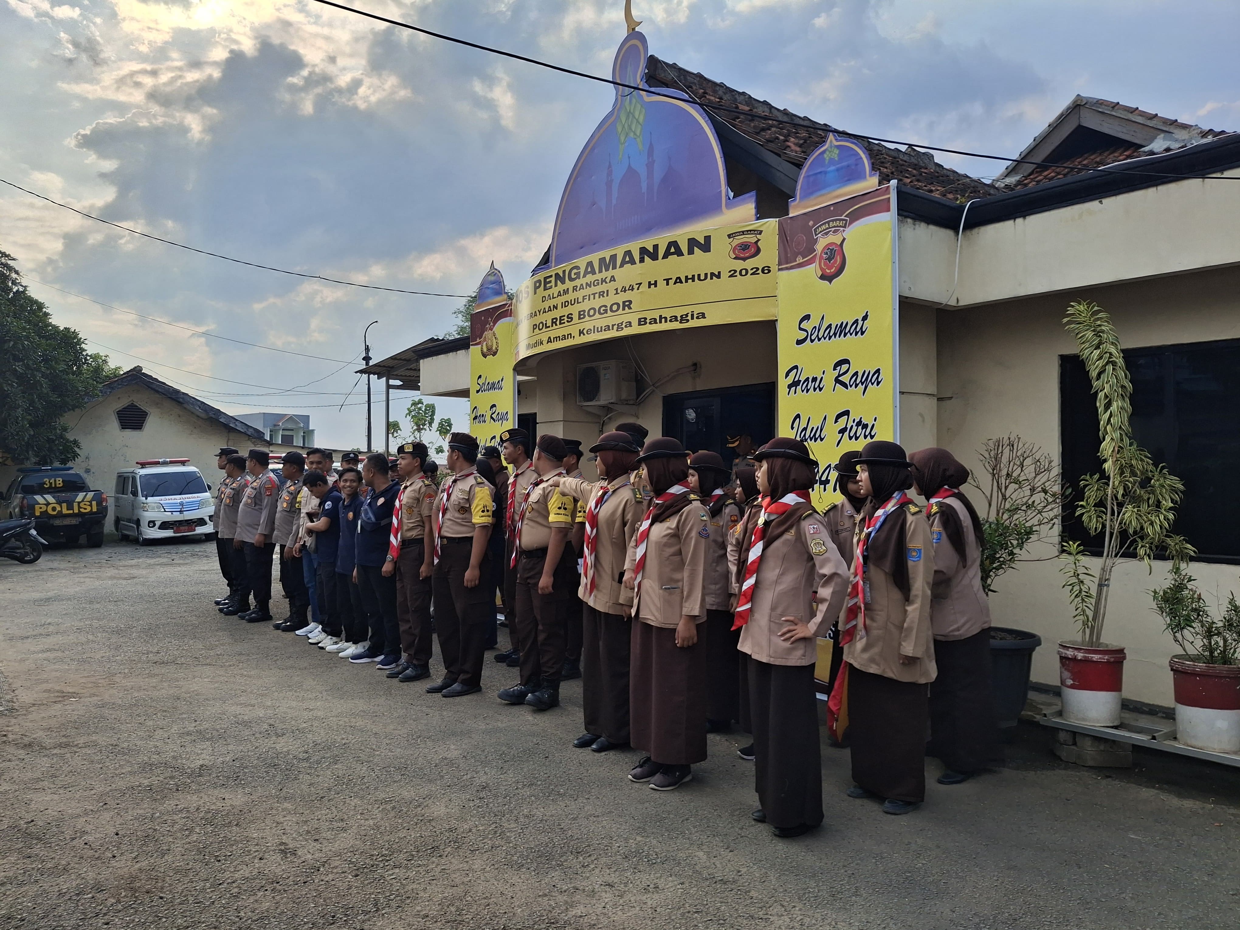 APEL PENUTUPAN KARYA BAKTI LEBARAN KWARRAN PARUNGPANJANG FOKUS PADA PENGAWASAN ARUS MUDIK