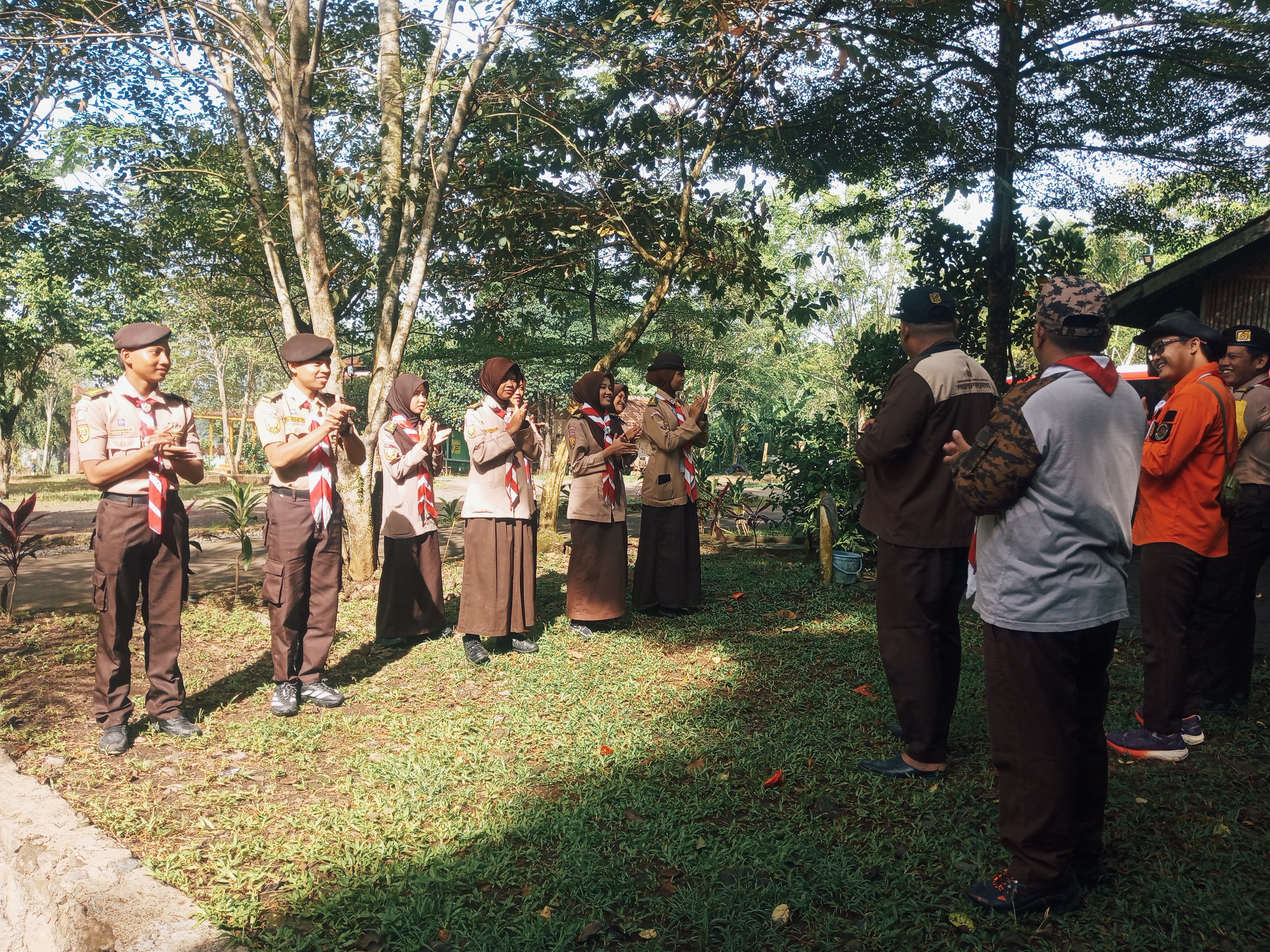 Apel Pembukaan Karya Bakti Lebaran 2026 di Wisata alam Gunung Dago, Wujud Nyata Pengabdian Pramuka Penegak
