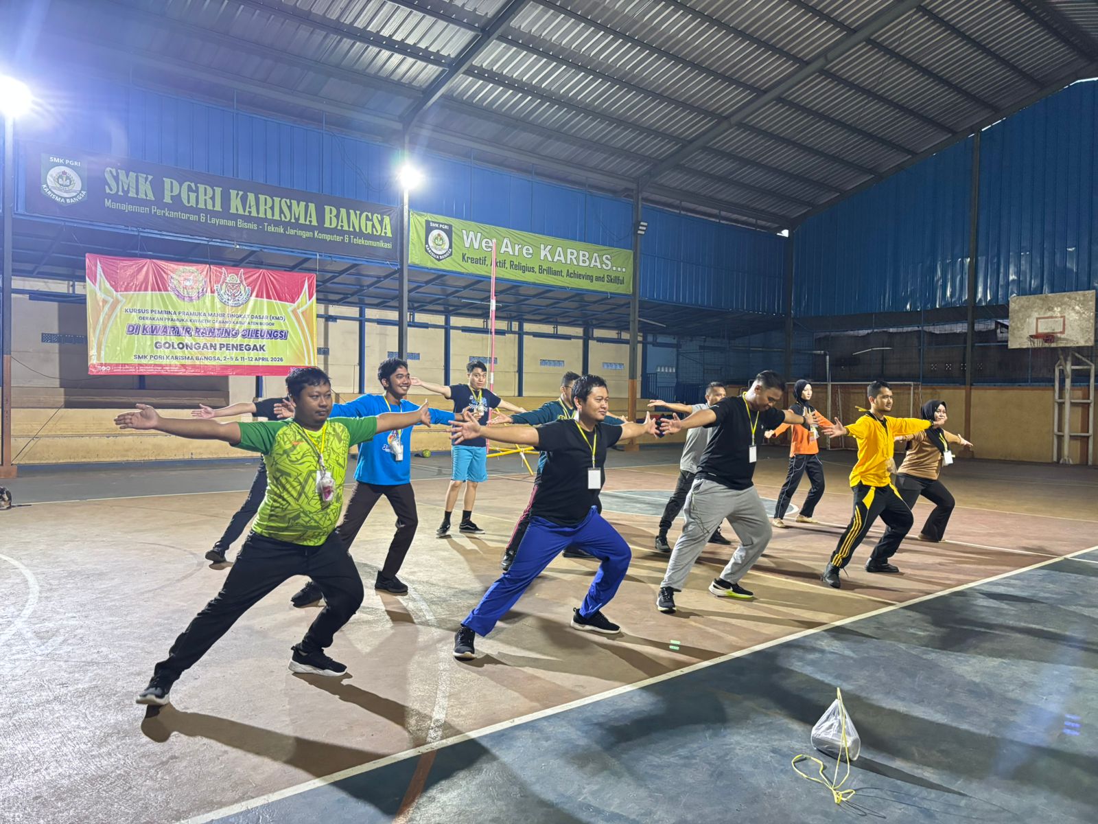 Peserta KMD Golongan Penegak Kwarran Cileungsi Gelar Senam Pagi Penuh Semangat