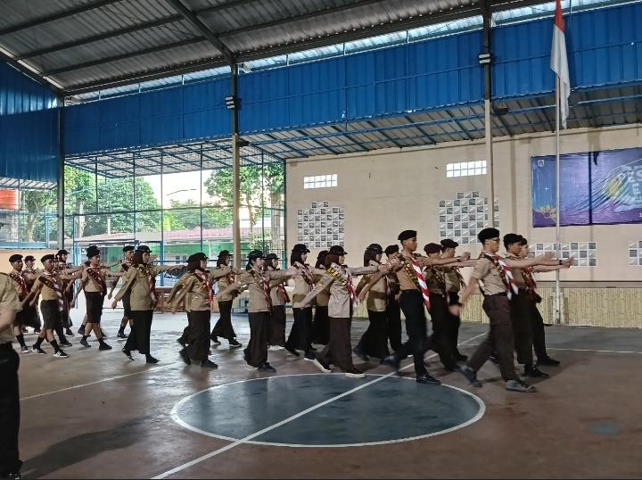 Kedisiplinan Tanpa Batas: Calon Pramuka Garuda Kwarran Cileungsi Ikuti tes Kemampuan Baris-berbaris