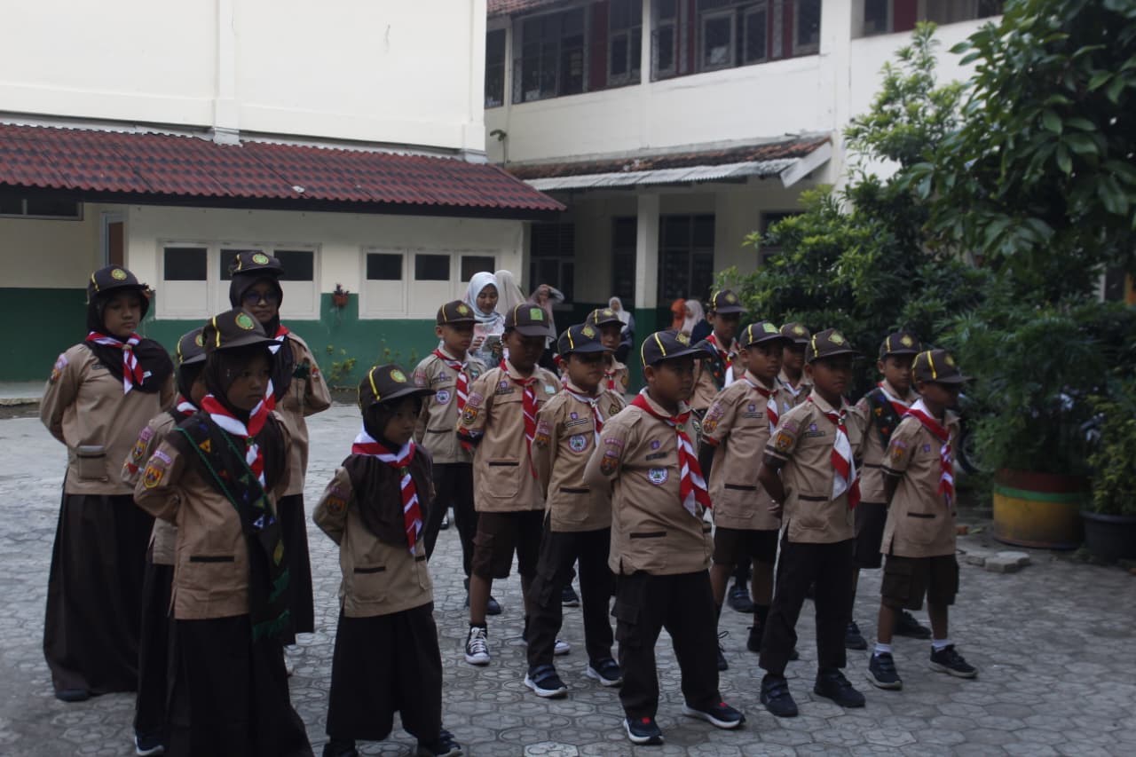 PERTEMUAN PERDANA CALON PRAMUKA GARUDA SIAGA KWARTIR RANTING CITEUREUP BERLANGSUNG PENUH ANTUSIAS DARI PARA PESERTA