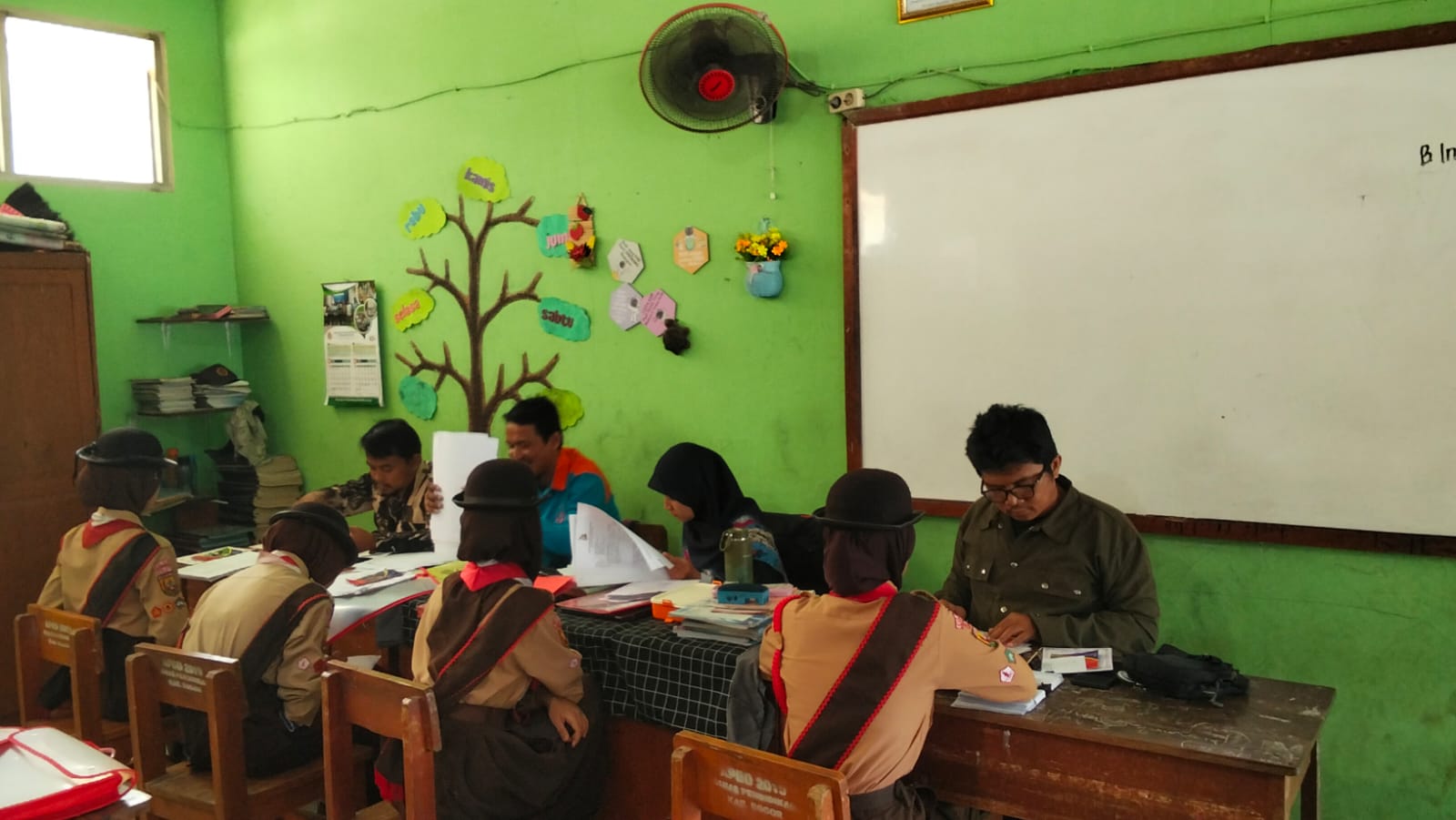 PEMBERKASAN DAN VERIFIKASI BERKAS CALON PRAMUKA GARUDA KWARRAN KLAPANUNGGAL