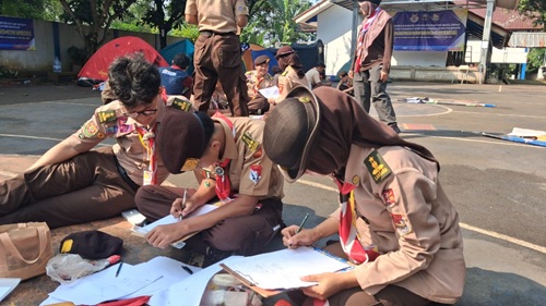 Antusias Pramuka SMK PGRI Karisma Bangsa Ikuti PPIM Angkatan Pertama