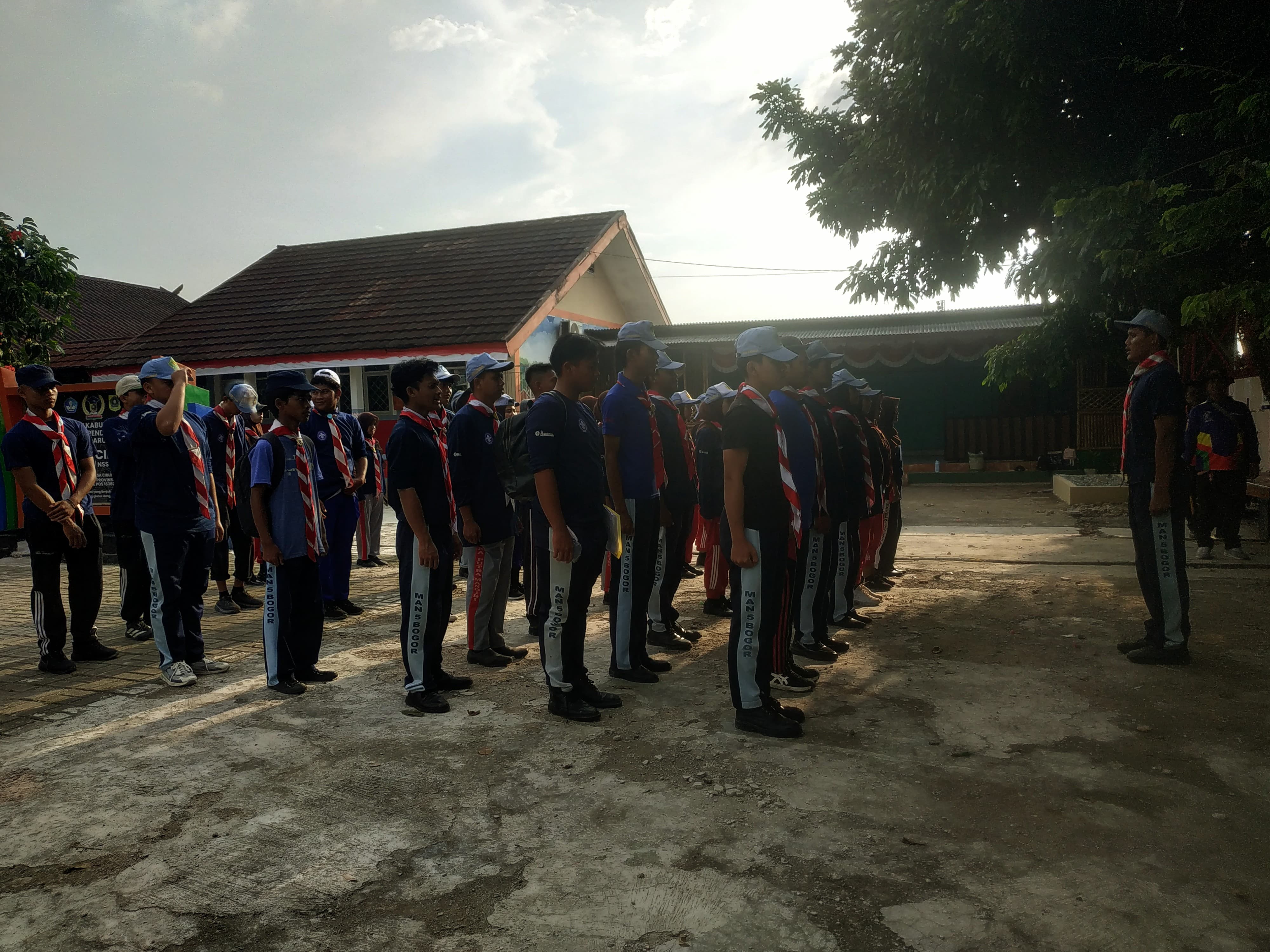 Evaluasi Ketat di SDN Cibunar 01: Calon Pramuka Garuda Parungpanjang Mantapkan Persiapan pada Penutupan TC 2