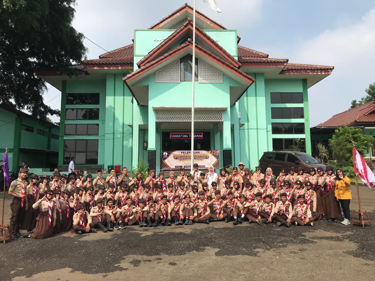 Pelepasan Calon Pramuka Garuda Tahap II Kwarcab Kabupaten Bogor Kontingen Tamansari