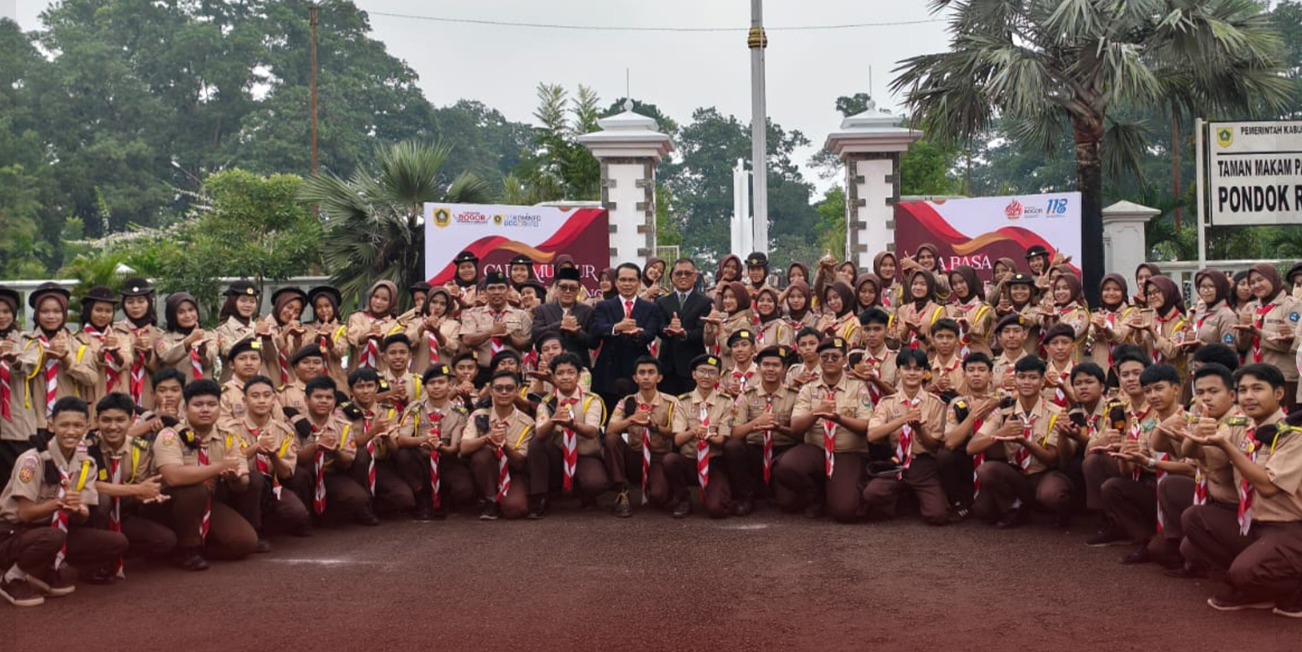 Semangat Nasionalisme Berkobar! Kwarcab Kabupaten Bogor Ikuti Upacara Hari Kebangkitan Nasional ke-118 dan Ziarah Pahlawan di TMP Pondok Rajeg