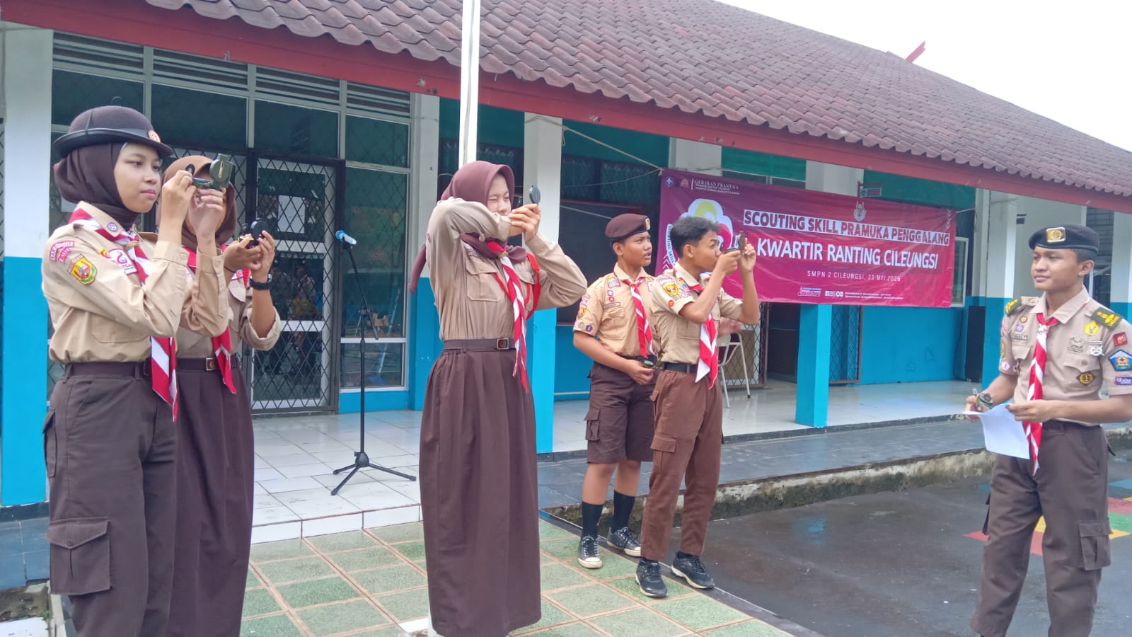 Scouting Skill Penggalang Kwarran Cileungsi Asah Kemampuan Kompas dan Navigasi