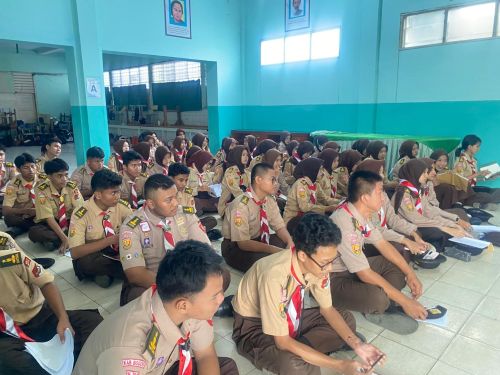 GPS Kwarran Cileungsi: Bekali Peserta dengan Pemahaman Pramuka Garuda