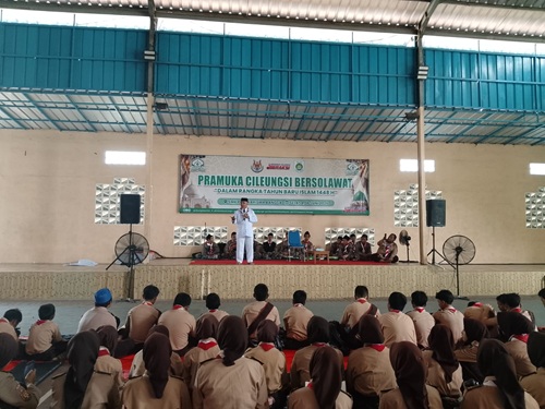 Ratusan Anggota Pramuka Ikuti Giat Pramuka Cileungsi Bersolawat