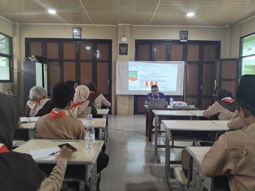 Kwarran Cileungsi Gelar Bimtek Administrasi Gugusdepan Tahap II untuk Tingkatkan Kompetensi Pembina