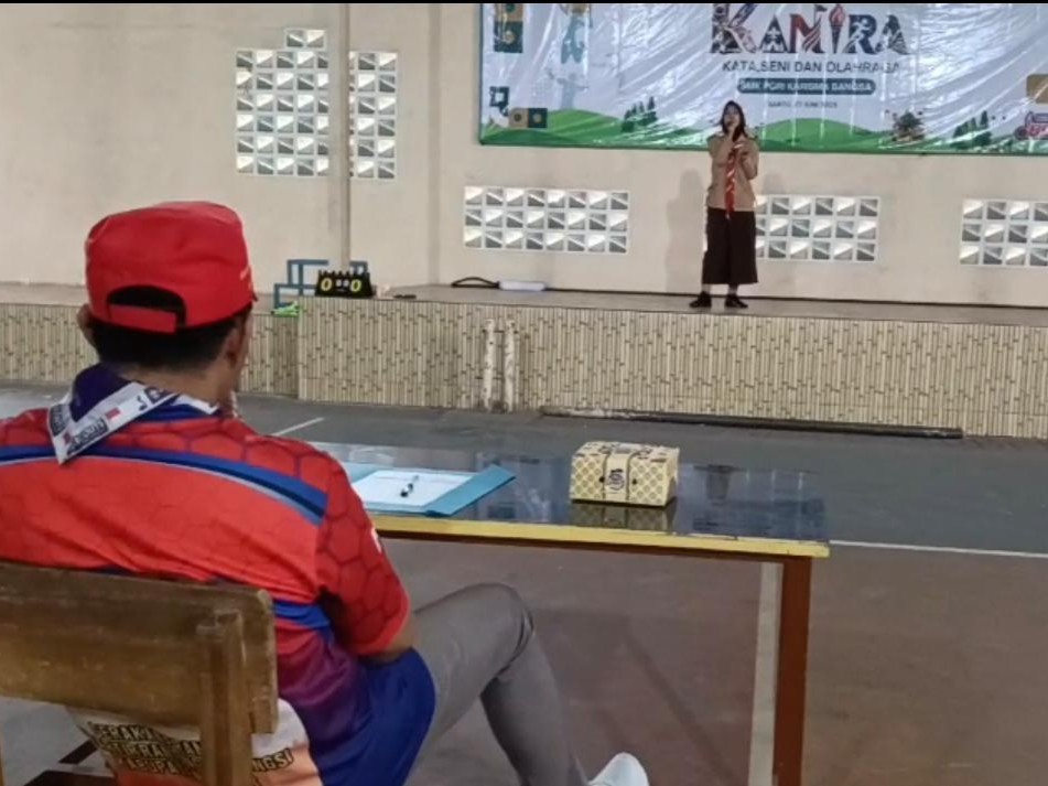 Lantunan Seni Tradisional, Lomba Menyanyi Sunda KANIRA Cileungsi Pukau Para Juri dan Penonton