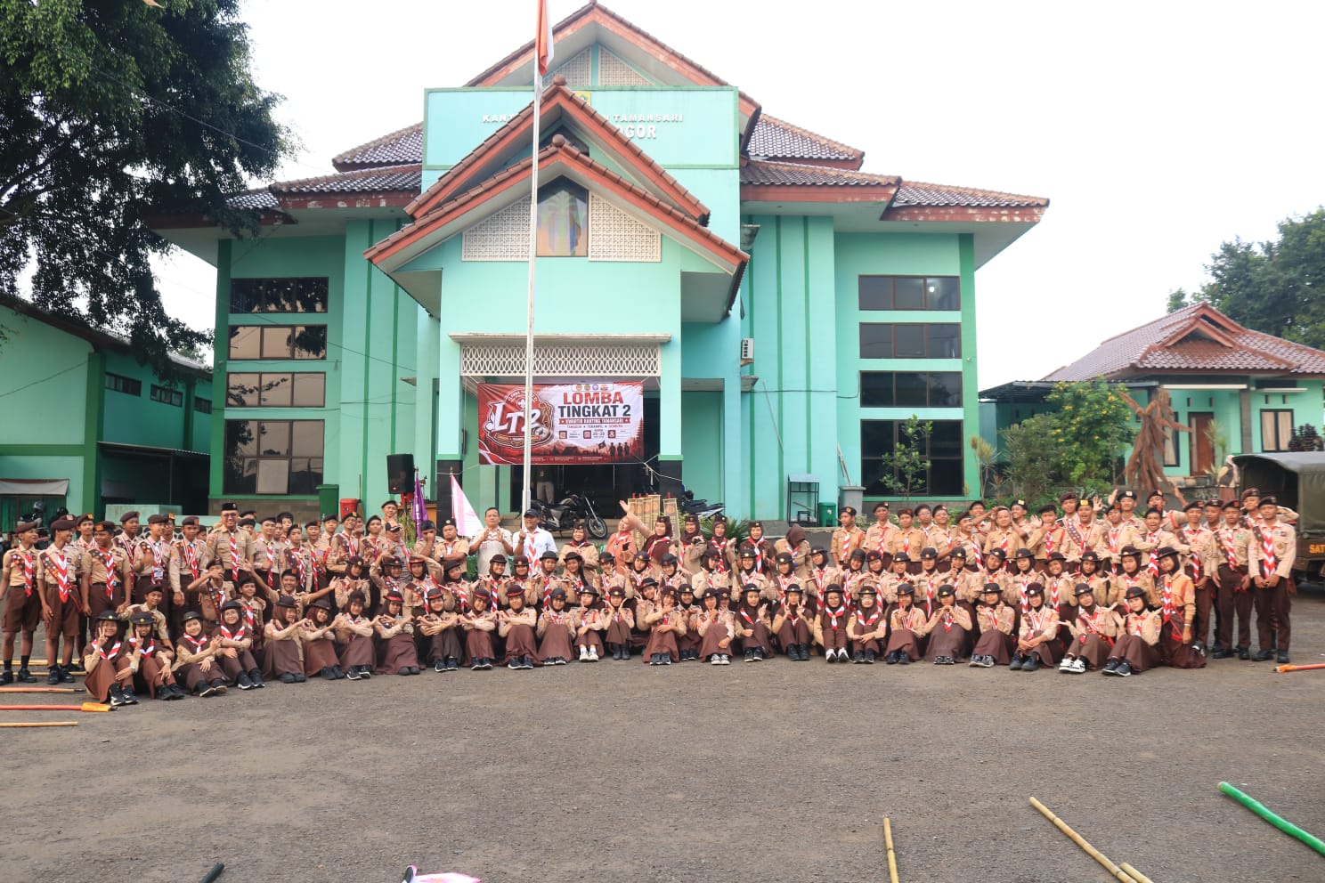 Upacara Lomba Tingkat II Kecamatan Tamansari Tahun 2026 Khidmat