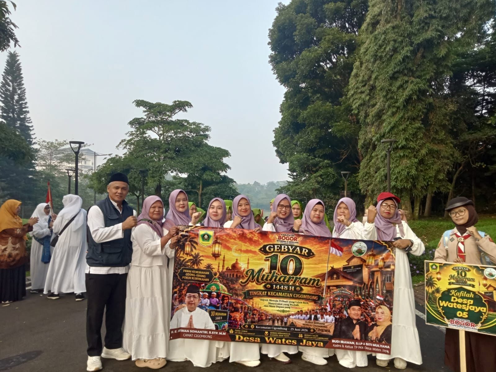 Pramuka cigombong ikut berpatisipasi dalam pawai gebyar 10 muharram