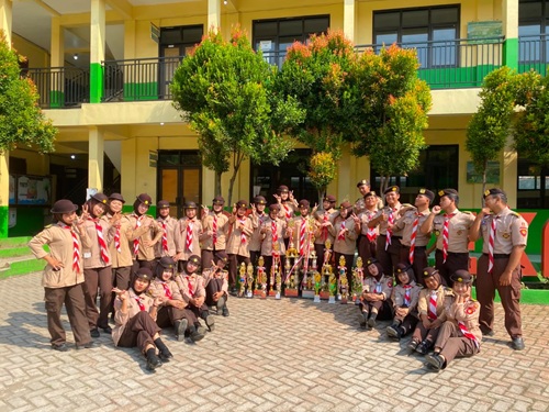 Latihan Intensif Dua Pekan, Pramuka SMK Bina Teknika Cileungsi Siap Tampilkan Aksi Terbaik pada Demo Ekstrakurikuler MPLS 2026