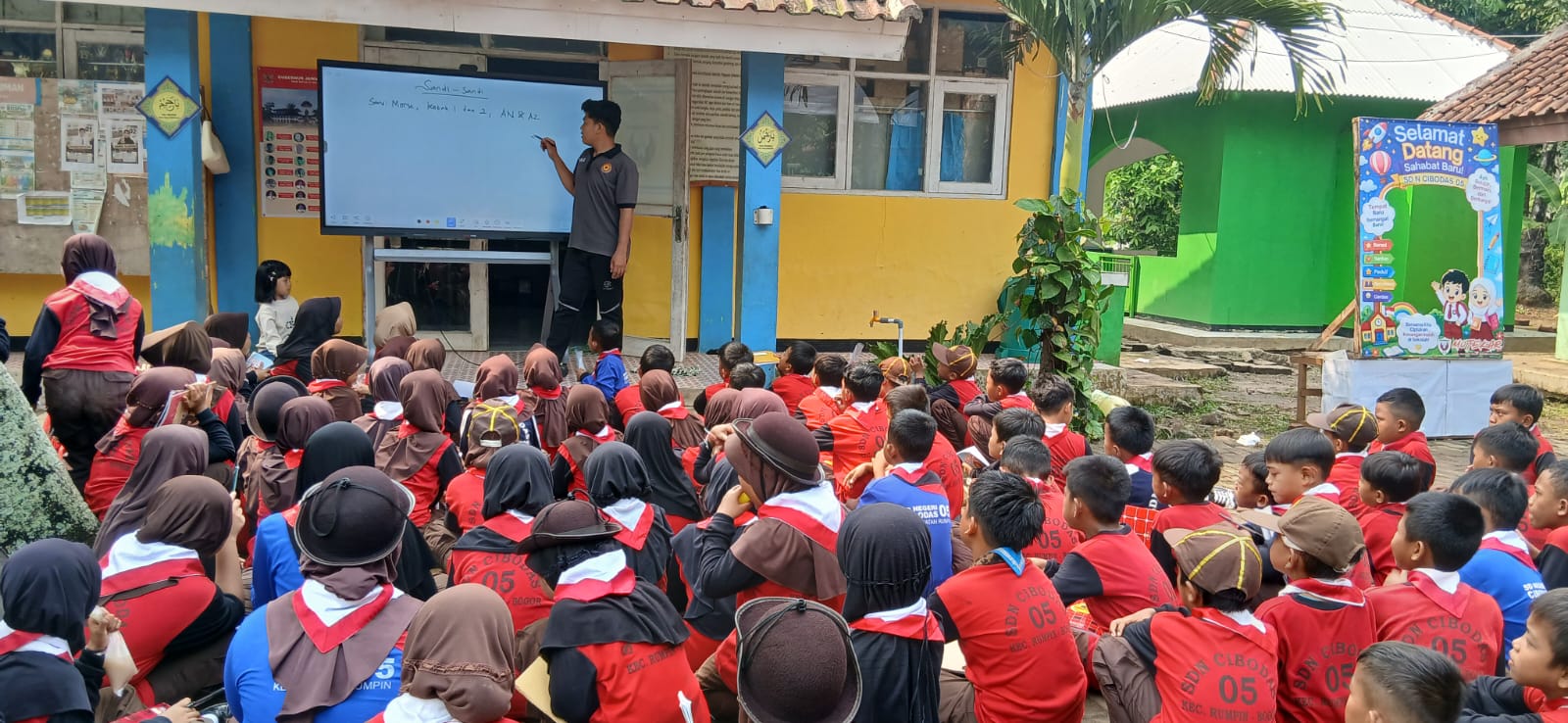 Latihan Rutin Pramuka Penggalang SDN Cibodas 05 Asah Kemampuan Sandi dan Karakter Peserta Didik