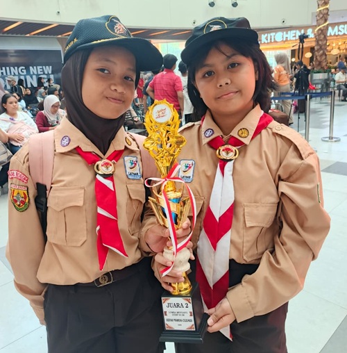 Duet SDN Gandoang 1 Raih Juara 2 Lomba Menyanyi Gebyar Pramuka Cileungsi 2026
