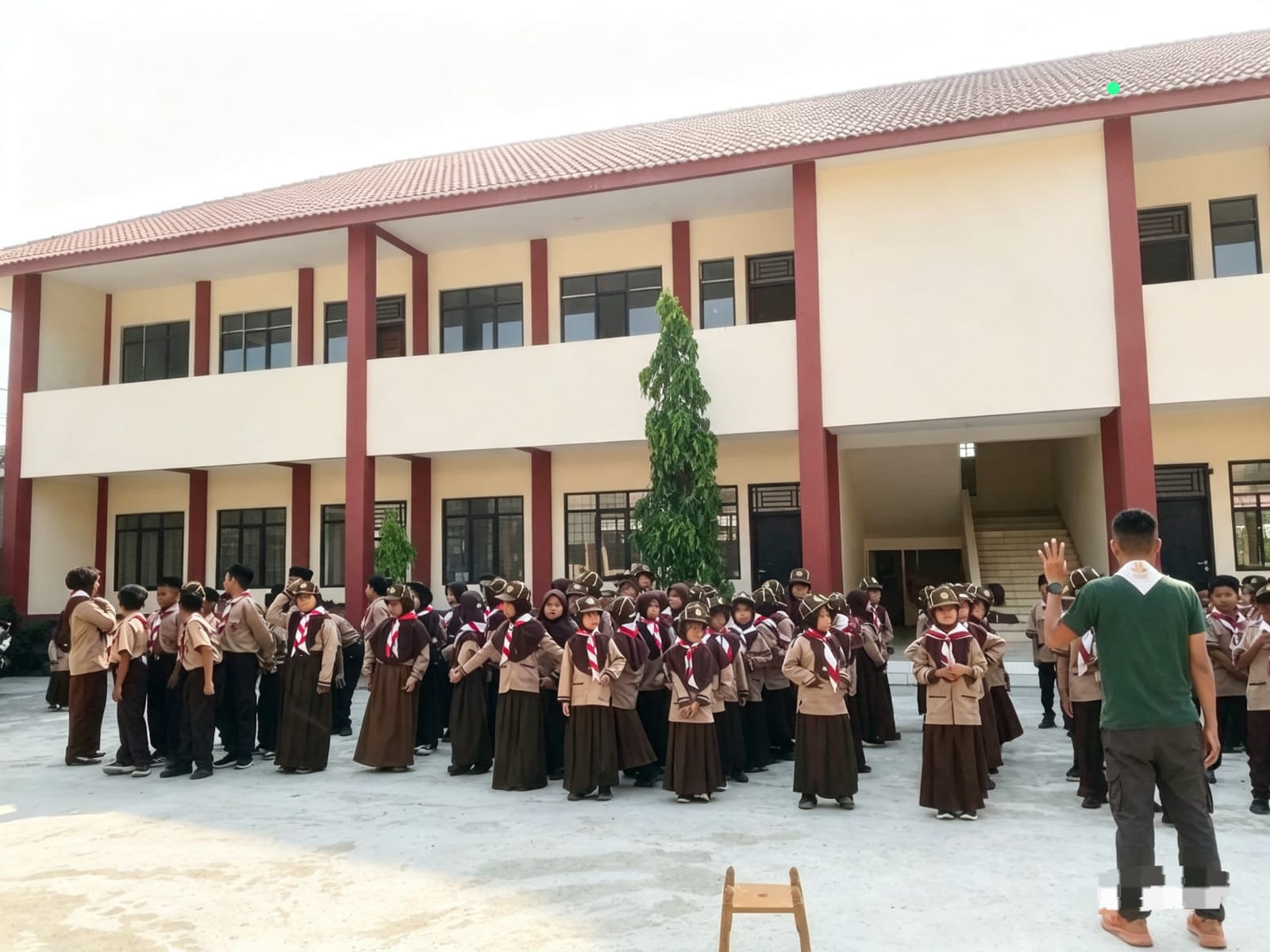 Latihan Pramuka SD IT Insan Cendekia Cariu Tanamkan Karakter dan Keterampilan Peserta Didik