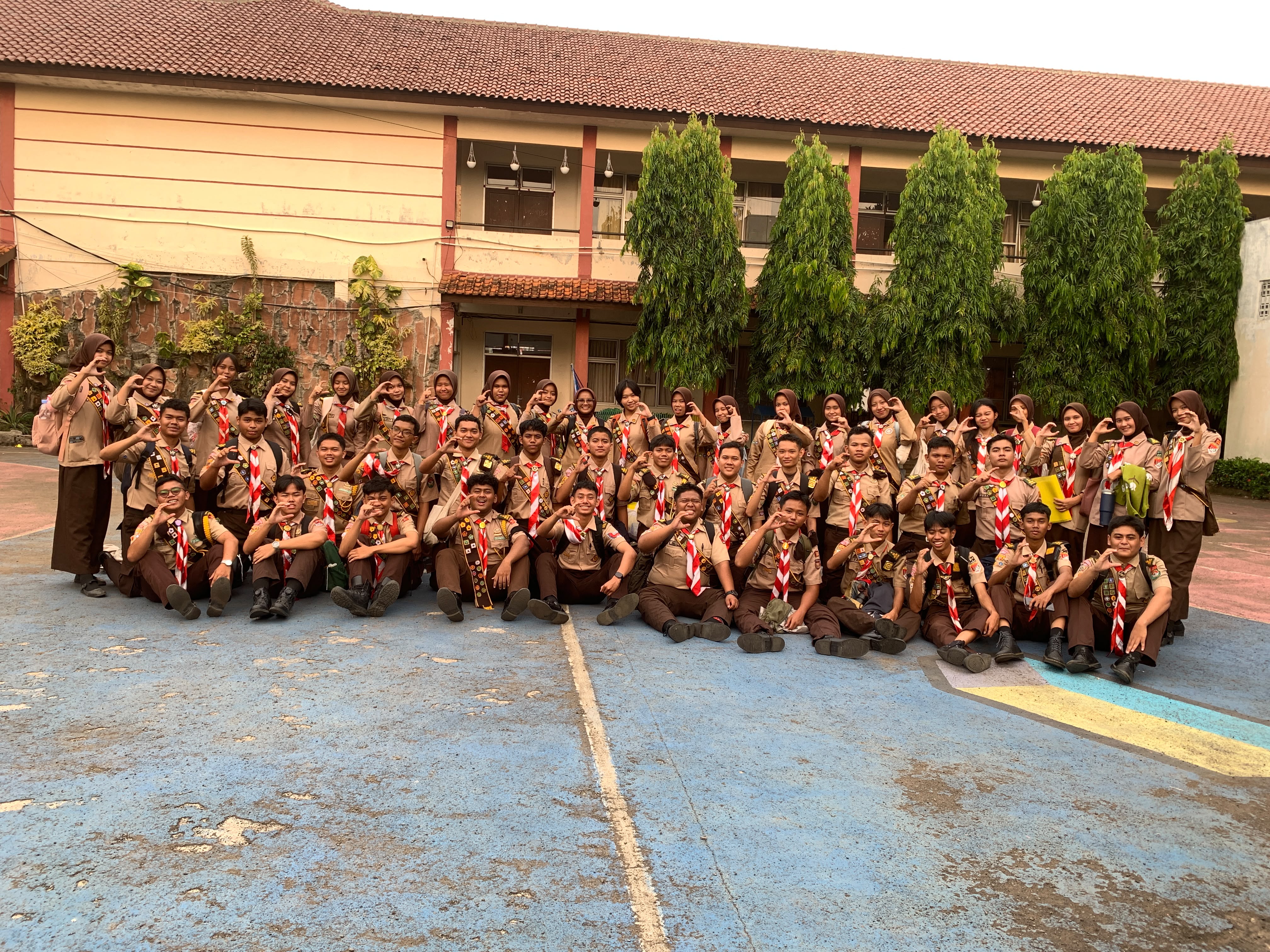 Melangkah lebih mantap, calon Pramuka Penegak Garuda ikuti pertemuan II di SMKN 2 Cibinong