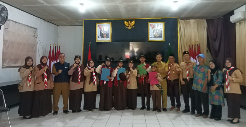 Kasi Pendkes Kecamatan Leuwisadeng Berikan Motivasi kepada Peserta Jambore Nasional XII Tahun 2026