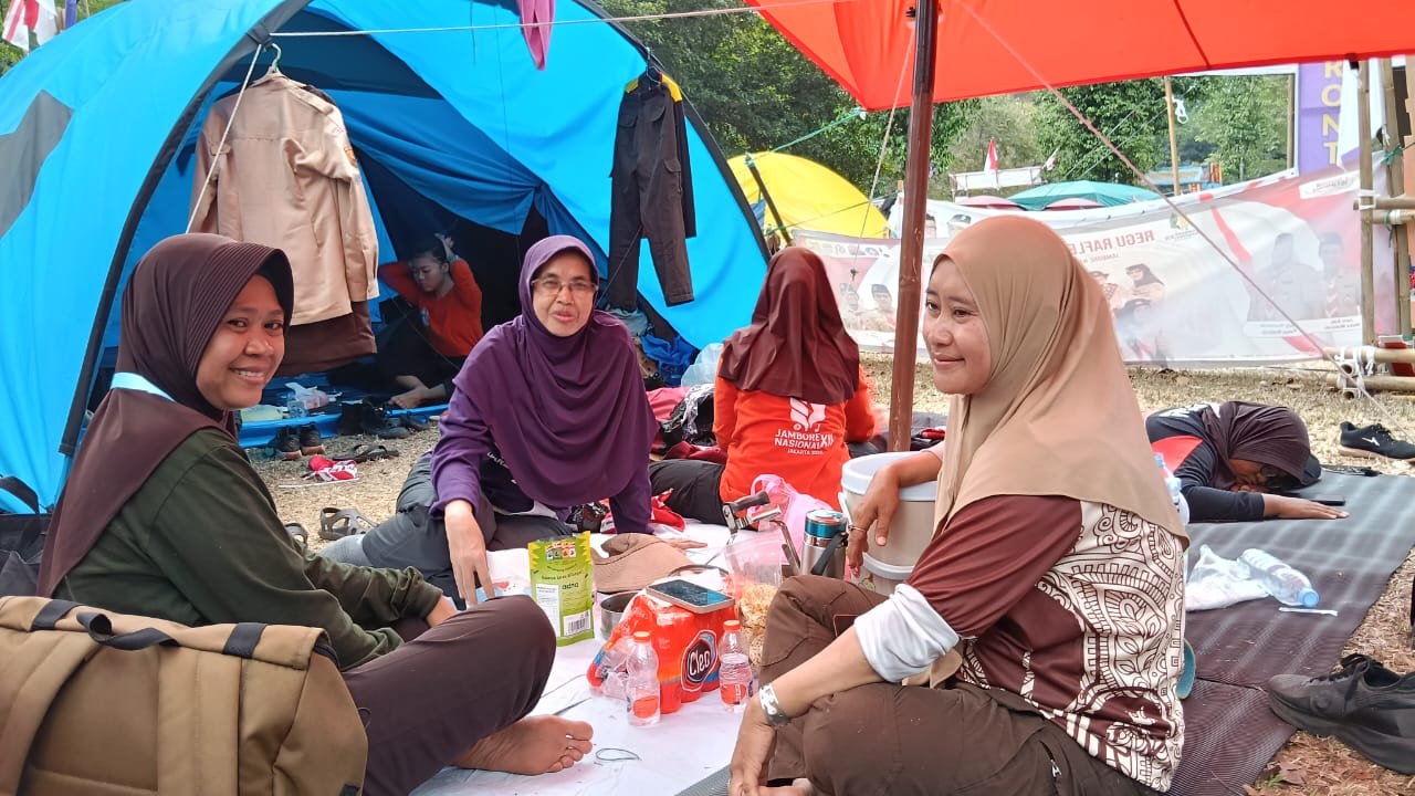 Silaturahmi  Puslitbang Kwarcab Kabupaten Bogor ke  Peserta Jamnas Putri
