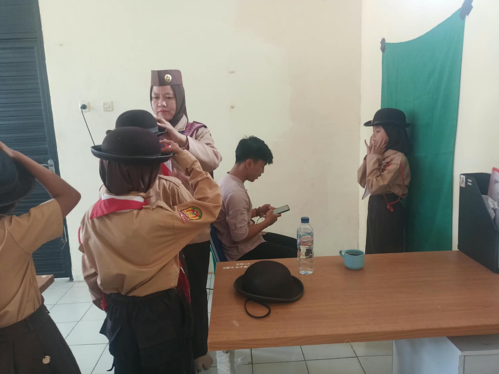 PENDATAAN KTA KWARNAS DI SDN KERTAJAYA 04: WUJUDKAN ADMINISTRASI KEPRAMUKAAN YANG TERTIB DAN TERINTEGRASI