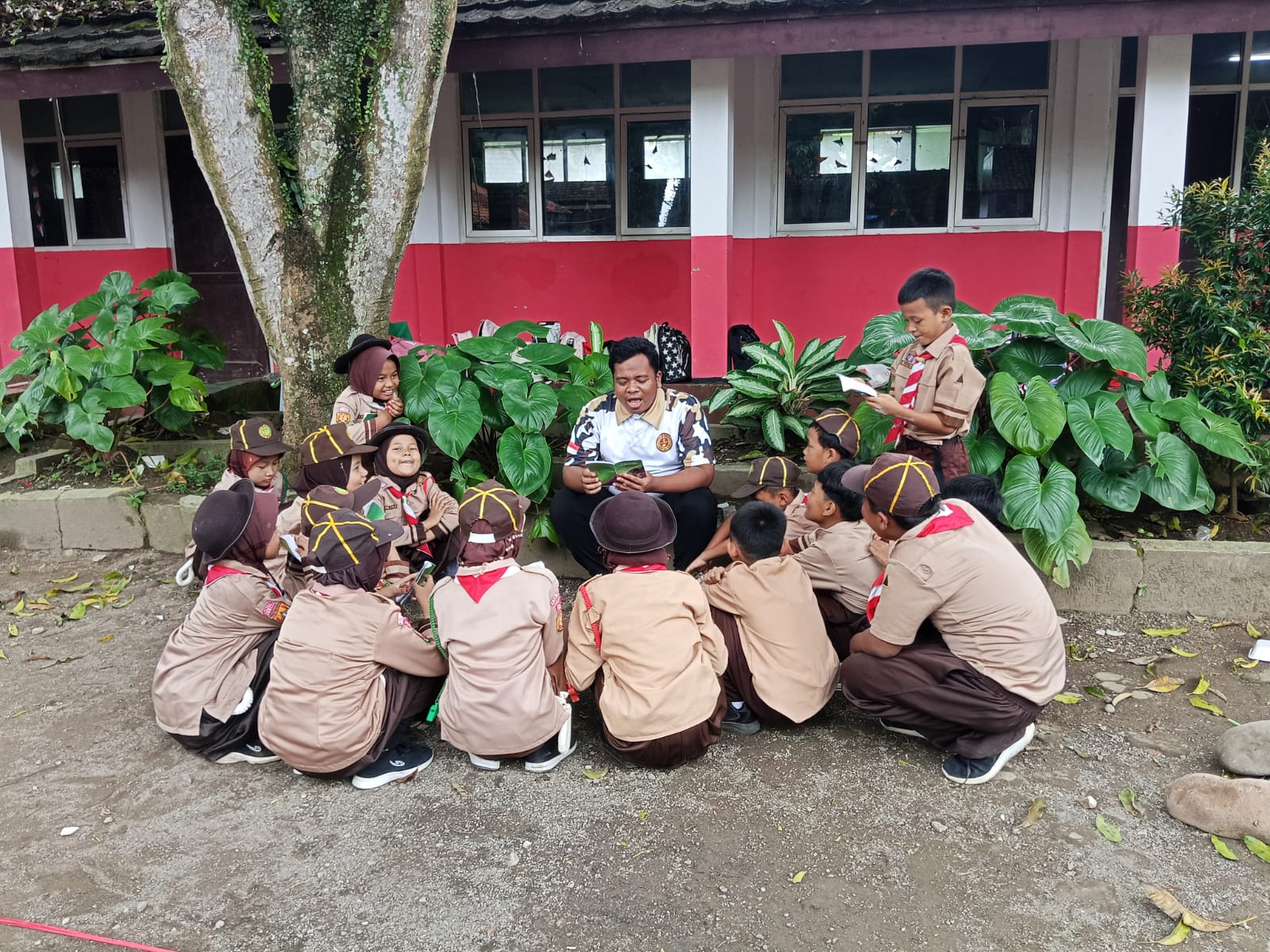 Penuh Antusias, Pramuka Siaga SDN Jagatamu Siap Taklukkan Target SKU SIAGA