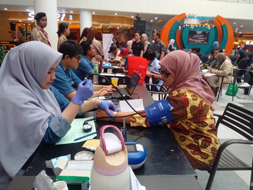 Kwaran Cileungsi Gelar Donor Darah di Metropolitan Mall, 120 Kantong Darah Terkumpul