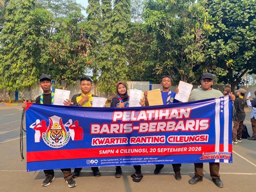 Lima Pramuka SMK Bina Teknika Ikuti Pelatihan Baris-Berbaris Kwarran Cileungsi