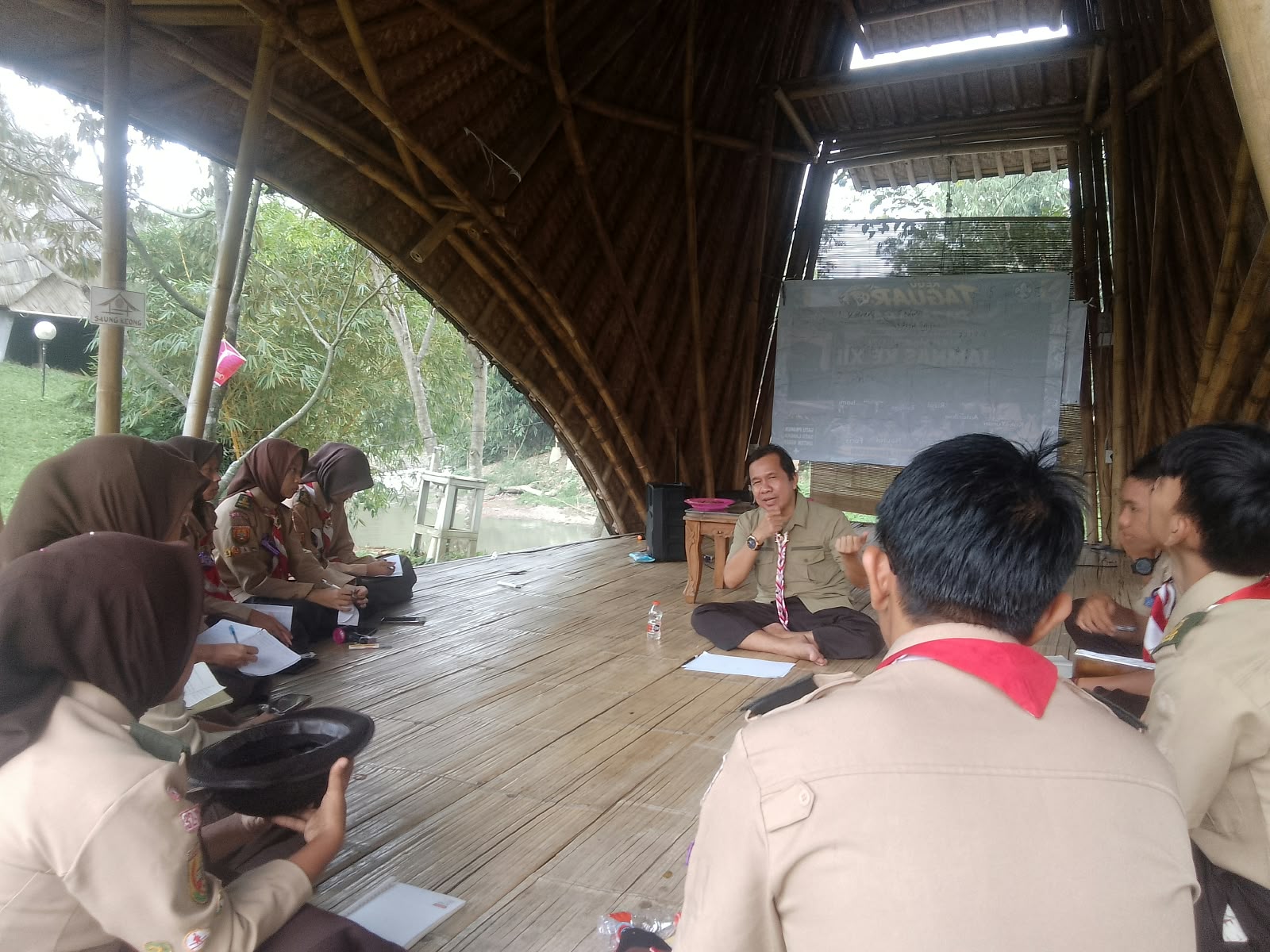 Tanamkan Profesionalisme dan Integritas, Kak Taufik Rachman Bekali Peserta Diklat UWS tentang Etika Penugasan Pewarta