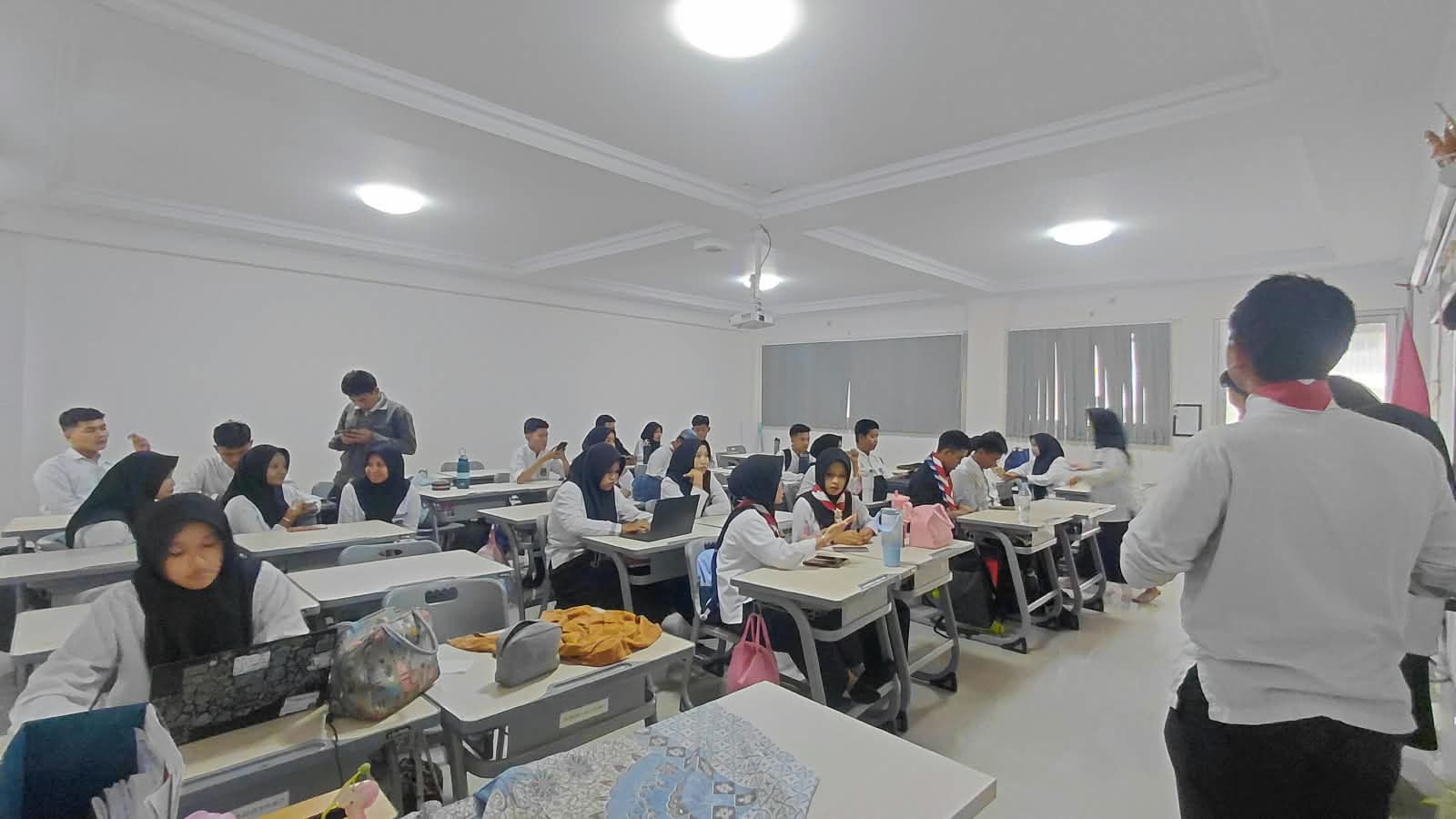 Mantapkan Persiapan OTISTA Angkatan X, Pramuka SMK Plus Pelita Nusantara Gelar Rapat Rutin
