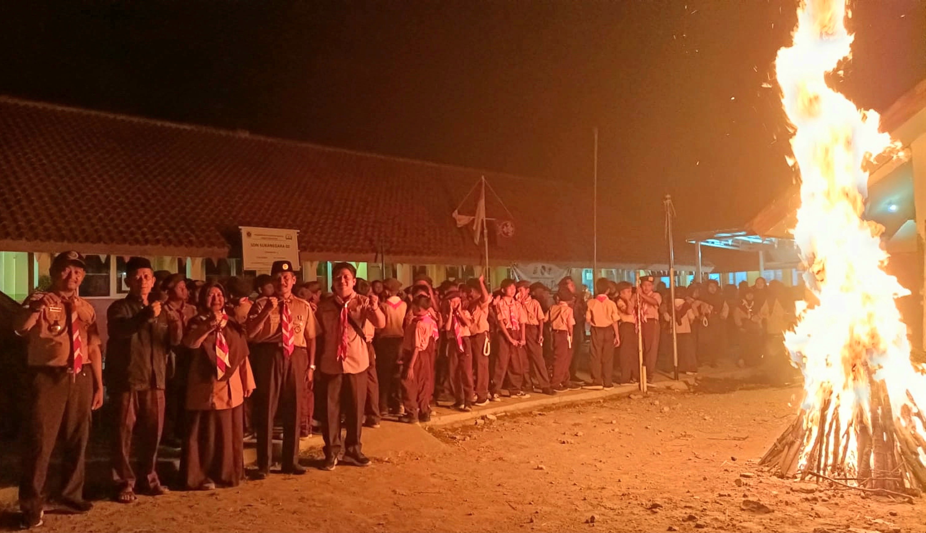 api unggun perkemahan kwarran jonggol